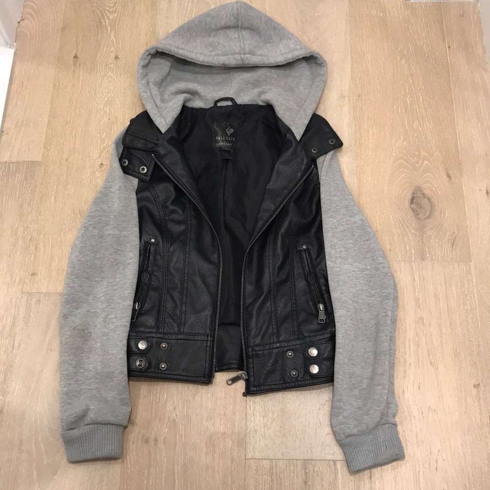 Medium faux leather jacket